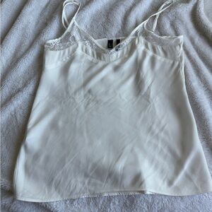Elegant White Lace Camisole Size XSmall